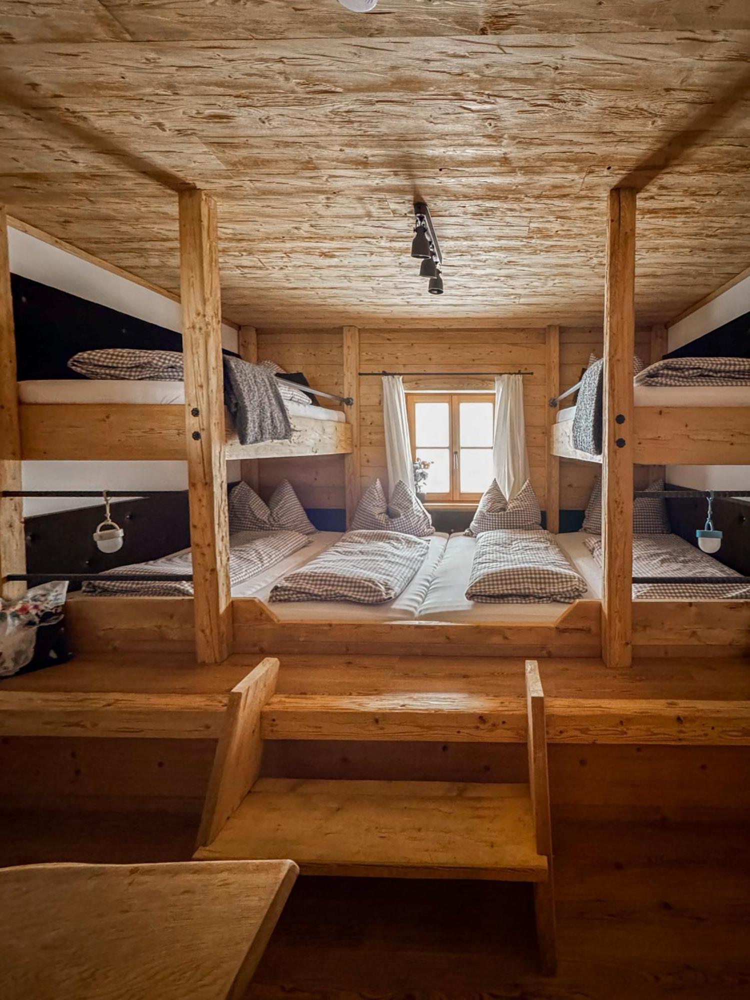 Hotel Peer Alm Navis Exteriér fotografie
