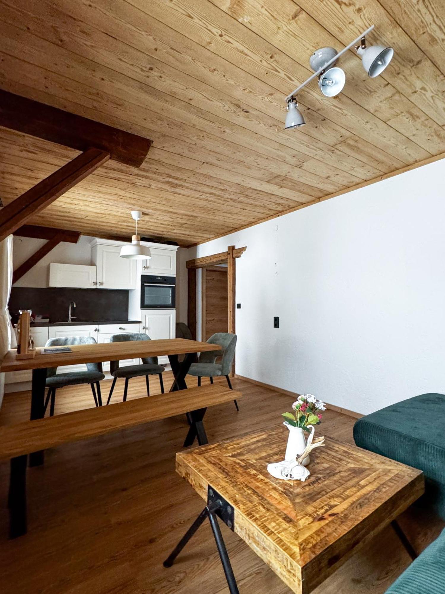 Hotel Peer Alm Navis Exteriér fotografie