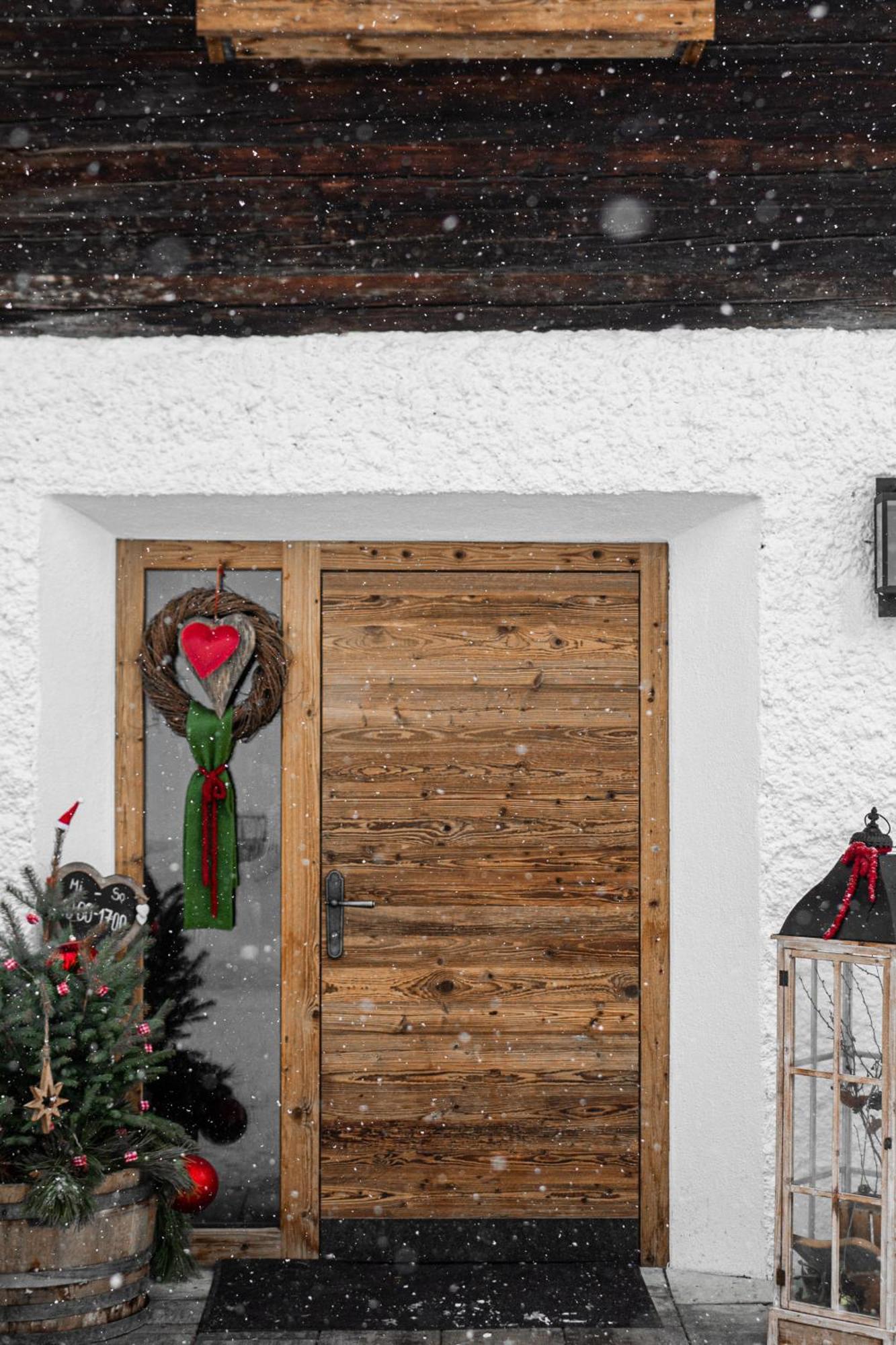 Hotel Peer Alm Navis Exteriér fotografie
