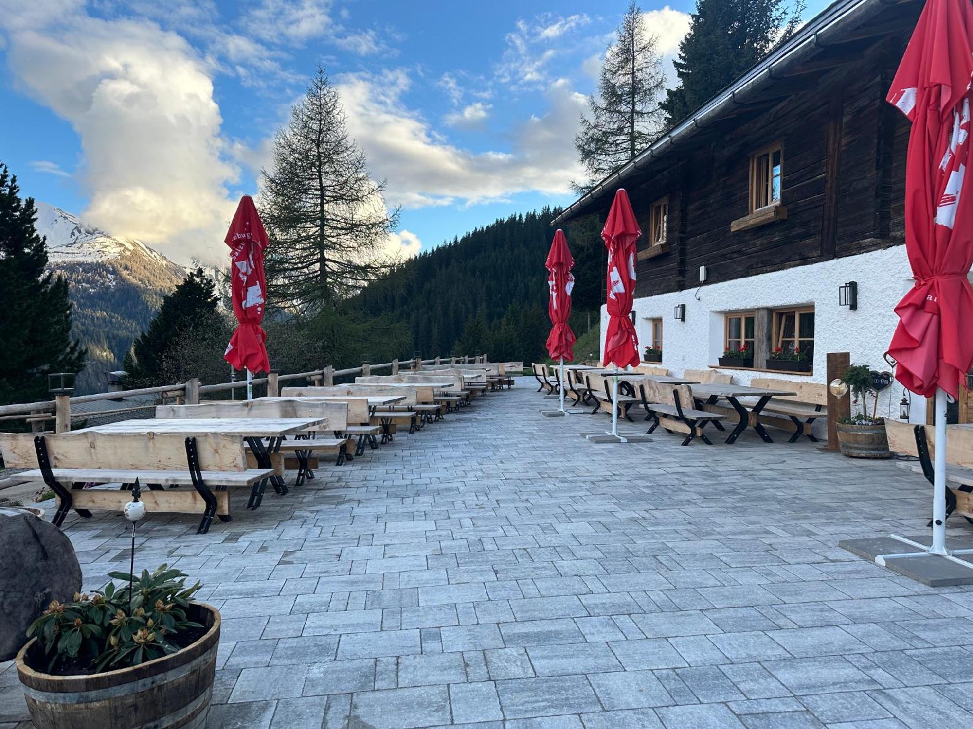 Hotel Peer Alm Navis Exteriér fotografie